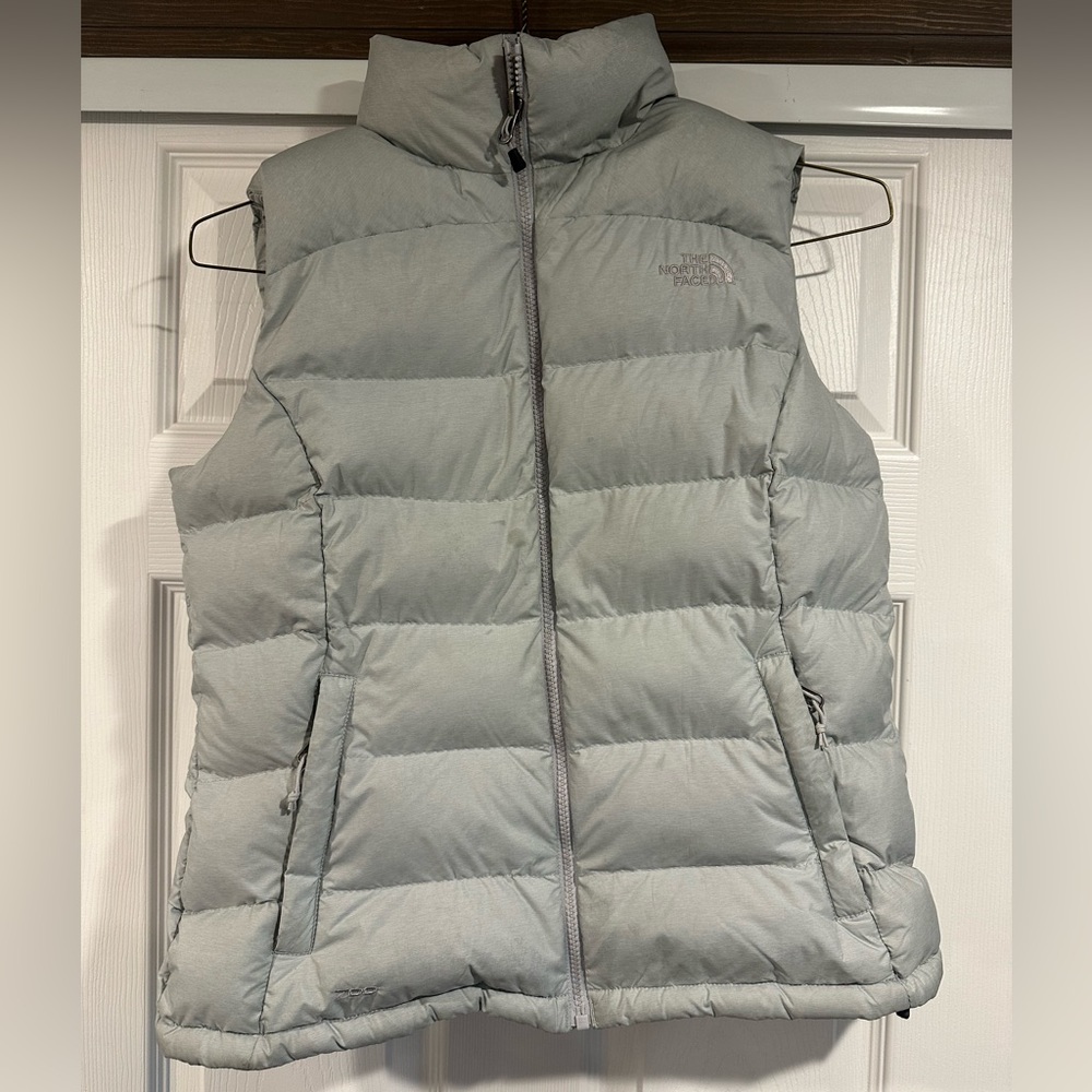 The North Face Gray Women’s Medium 700 Down Vest